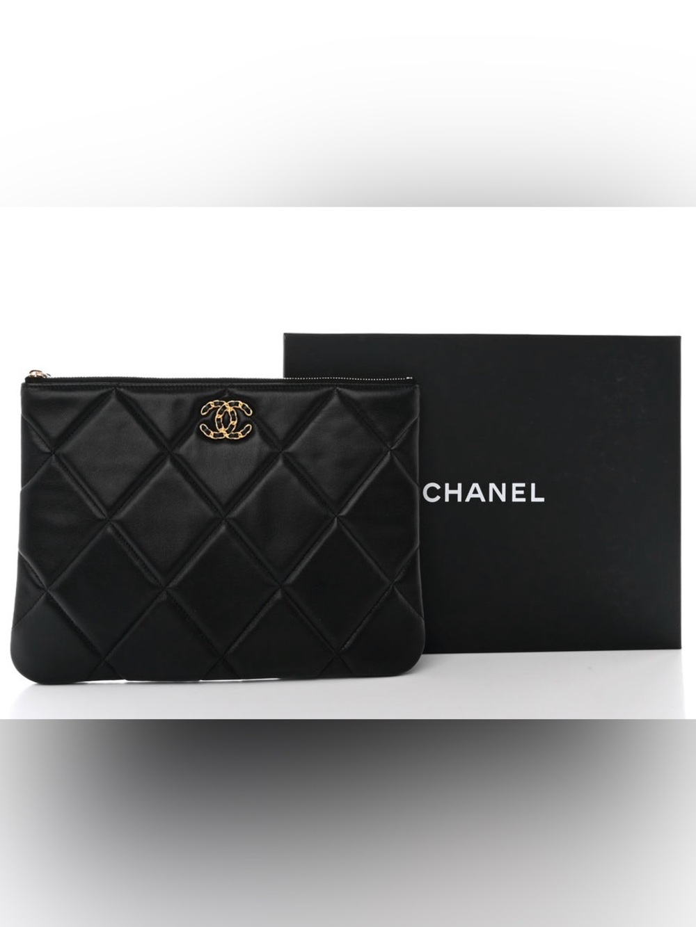 🆕 CC Black Quilted Leather Pouch Clutch | Gold CC Logo